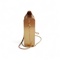 Clutch Carolina Herrera Scala Insígnia Dourada 