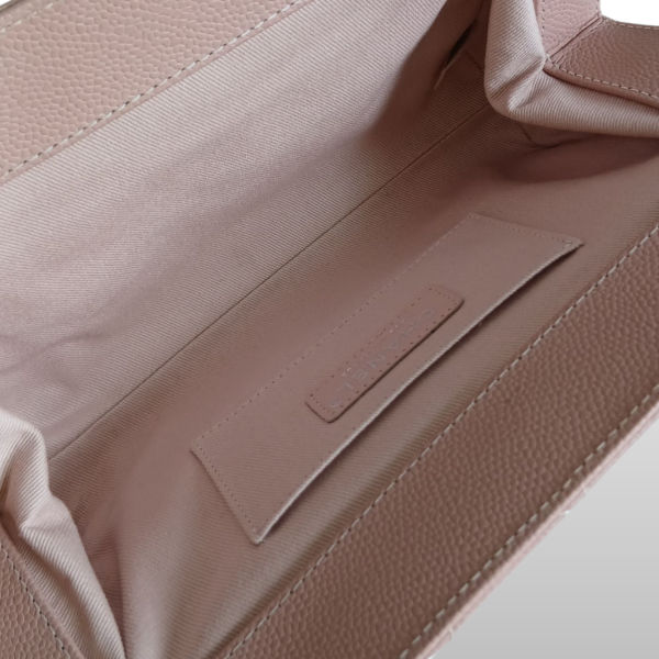 Clutch Chanel em Matelassê Rosê 