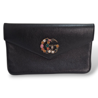 Clutch Gucci Envelope GG Preta 