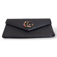 Clutch Gucci Envelope GG Preta 