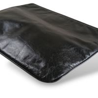 Clutch Marc Jacobs Preta