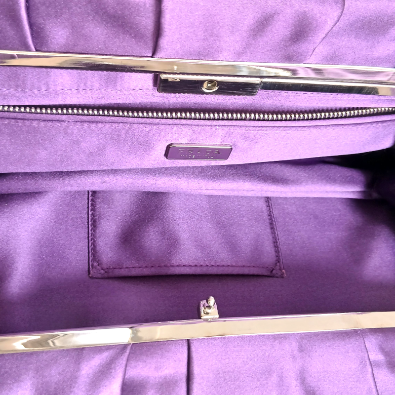 Clutch Prada Satin Roxa