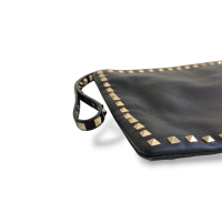 Clutch Valentino Rockstud Preta 