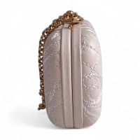 Clutch Versace Off White com Alça Corrente