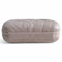 Clutch Versace Off White com Alça Corrente