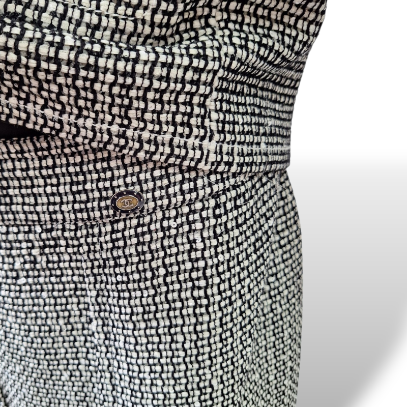Conjunto Chanel em Tweed - 40 Conjunto Chanel em Tweed - 40