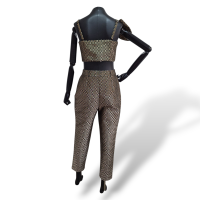 Conjunto NK Store Preto e Dourado - 38