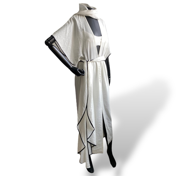 Vestido Paula Raia Off White com Debrum Preto-38