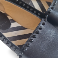 Espadrille Christian Louboutin Preta com Spikes-36