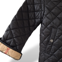 Jaqueta Burberry Matelassê Preta-6 Infantil