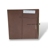 Lenço Louis Vuitton Estampado