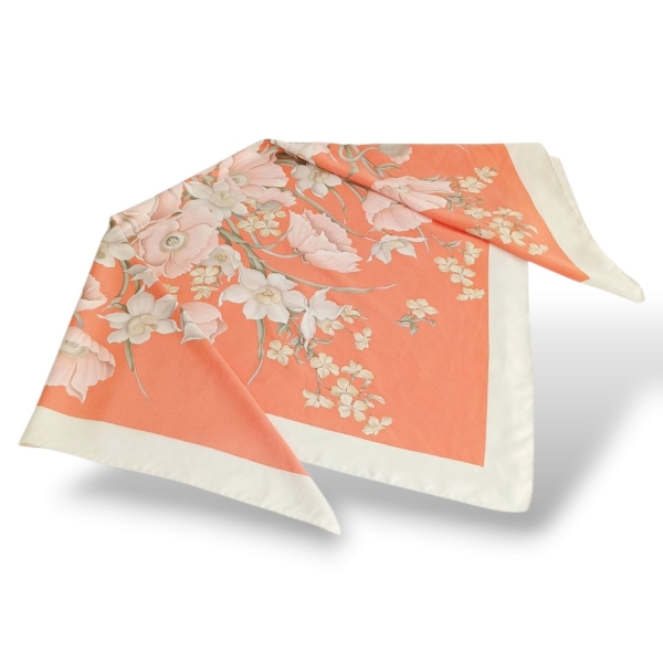 Lenço Salvatore Ferragamo Estampado Coral