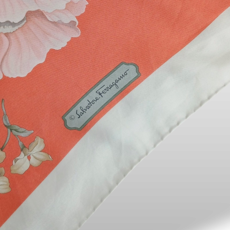Lenço Salvatore Ferragamo Estampado Coral