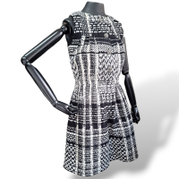 Macaquinho Chanel Tweed Preto e Branco-36