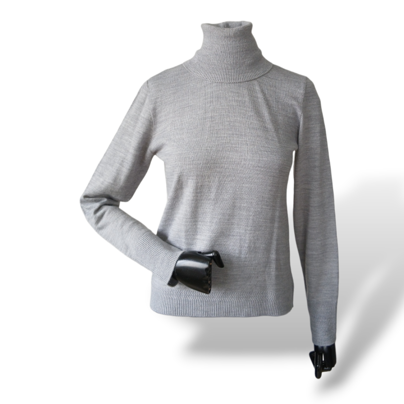 Malha NK Cinza Gola Alta - M