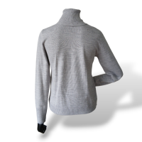 Malha NK Cinza Gola Alta - M