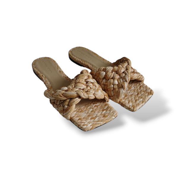 Rasteira Bottega Veneta Palha - 37 