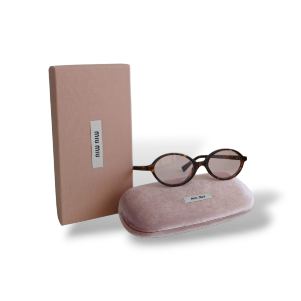 Óculos Miu Miu Regard SMU04Z