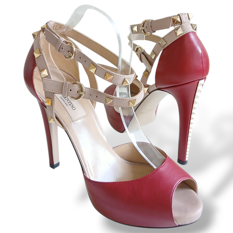 Peep Toe Valentino Vermelho com Fendi-37