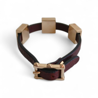 Pulseira Valentino Rockstud Wrap Vinho Pulseira Valentino Rockstud Wrap Vinho