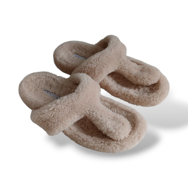 Chinelo Aquazzura em Pelúcia Bege-39