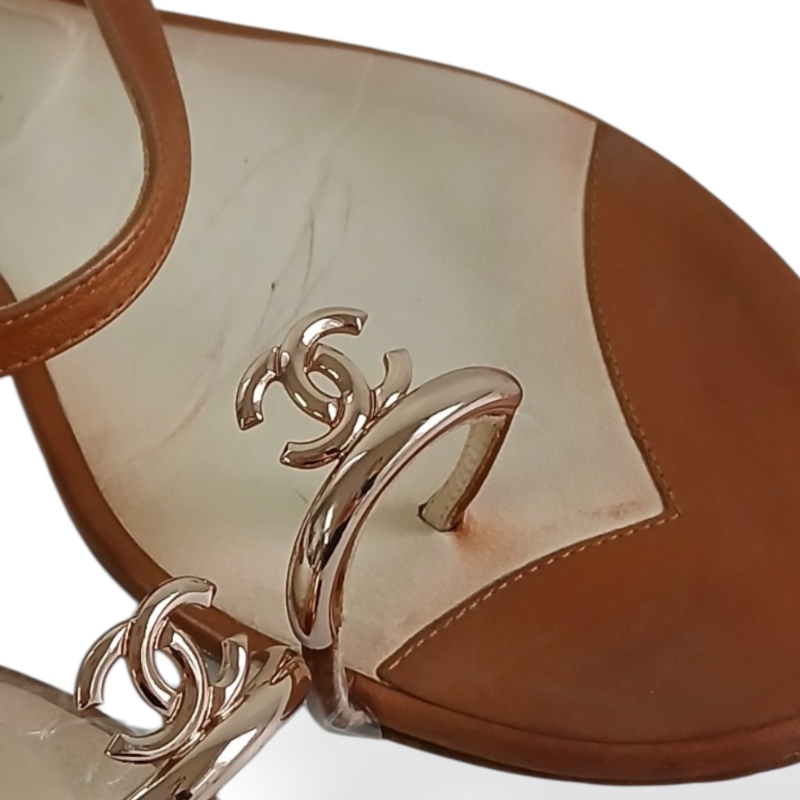 Rasteira Chanel Bronze - 37