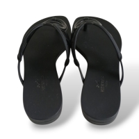 Rasteira Hermès Egerie Preta Rubber - 35 Rasteira Hermès Egerie Preta Rubber - 35