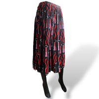Saia Valentino Midi preta com Vermelho/ estampa batom 40