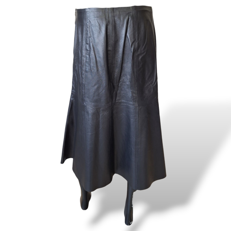 Saia Renatta Gomes de Couro Preta-G