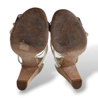 Sandália Chanel em Couro com Fivelas-37