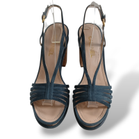 Sandália Chanel em Couro Azul Marinho Salto Bloco-39