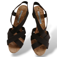 Sandália Manolo Blahnik Marrom Elástico-35