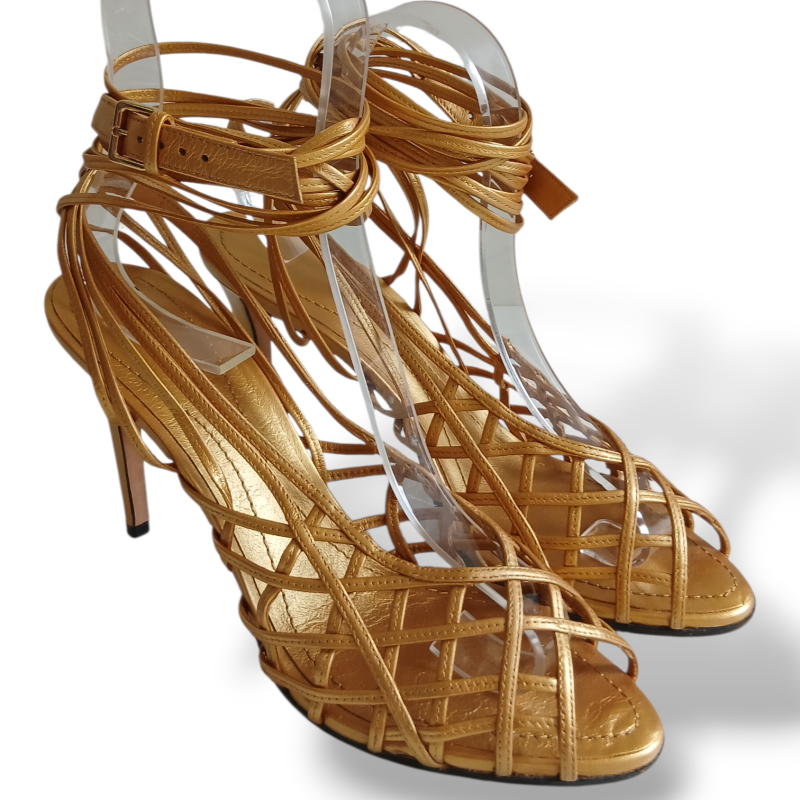 Sandália Emílio Pucci Dourada-38