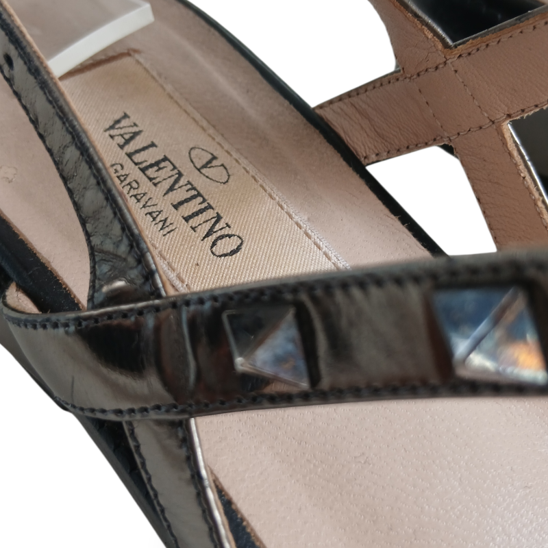 Sandália Valentino Rockstud Bicolor - 37