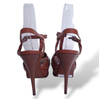 Plataforma Yves Saint Laurent tribute Caramelo-35