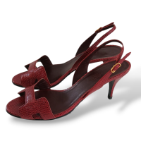 Sandália Hermès Oasis Lizard Cereja-38