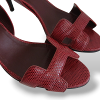 Sandália Hermès Oasis Lizard Cereja-38