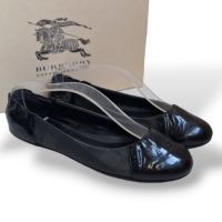 Sapatilha Burberry Preta - 34