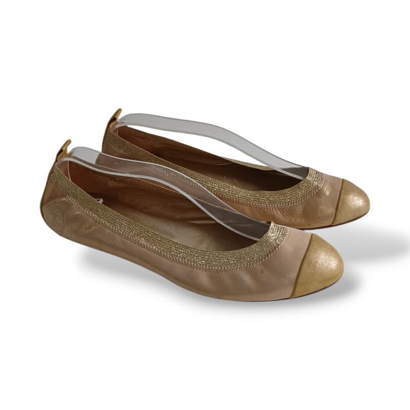 Sapatilha Chanel Dourada-39