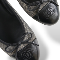 Sapatilha Chanel Tweed Bicolor - 37 Sapatilha Chanel Tweed Bicolor - 37