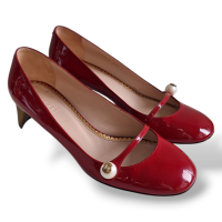 Scarpin Gucci Verniz Vinho com Pérola-38