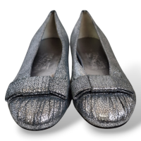 Sapatilha Salvatore Ferragamo Metalizada com Laço - 36