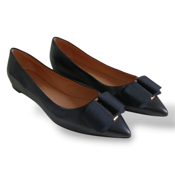 Sapatilha Salvatore Ferragamo Couro Preto - 36