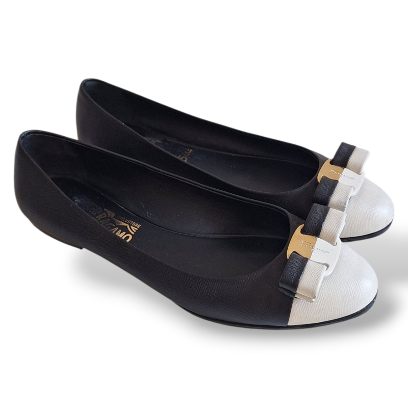 Sapatilha Salvatore Ferragamo Preta e Branca-36 Sapatilha Salvatore Ferragamo Preta e Branca-36