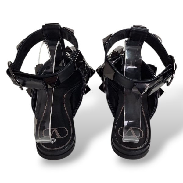 Sapatilha Valentino Garavani Roman Stud Preta - 38