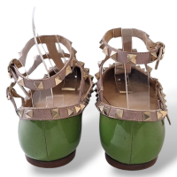 Sapatilha Valentino Rockstud Verde-35