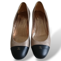 Sapato Chanel Cap Toe Salto Bloco-38