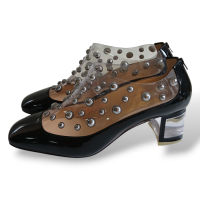 Sapato Christian Louboutin Verniz Preto com PVC-39