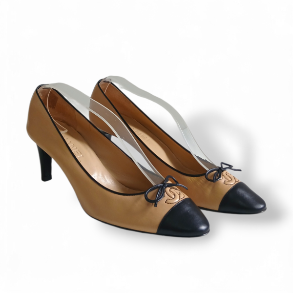 Scarpin Chanel Bicolor - 36/37 
