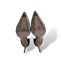 Scarpin Gucci Bicolor D'Orsay Pumps - 38 Scarpin Gucci Bicolor D'Orsay Pumps - 38